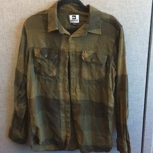 Quicksilver Flannel Size M